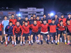 Bağbaşı Zeytinköyspor Derbide 3 Puan Hedefliyor