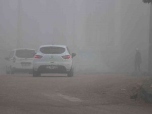 Bolu’da Yoğun Sis Etkili Oluyor
