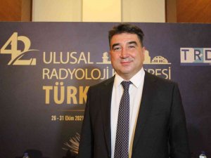 Prof.dr. Hazırolan: "İ̇yi Bir Muayene Yapılmadan Mr Ve Tomografi İstenilmemeli"