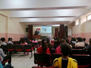 Jandarmadan ‘Çocukların Suçtan Korunma Yöntemleri’ Etkinliği