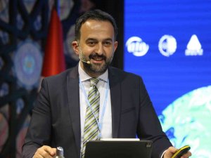 Ato Başkan Yardımcısı Yılmaz, Bm İ̇klim Zirvesi’nde “Sevgi Çiçeği” Üzerinden Mesaj Verdi