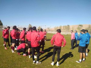 Elazığspor’da 3 Futbolcu Sarı Kart Sınırında