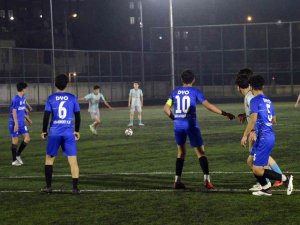 Uyanış Gençlik Futbol Turnuvası Başladı