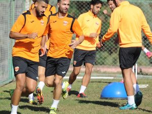 Sait Karafırtınalar: “Balıkesirspor Maçını Ligin En Zor Maçı Olarak Görüyorum”