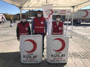 Elazığ’da ’Kızılay Sokağı’ Ve Fotoğraf Sergisi Açıldı