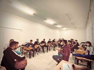 Çiçekdağı’nda Halk Eğitim Merkezi Kursları Sürüyor