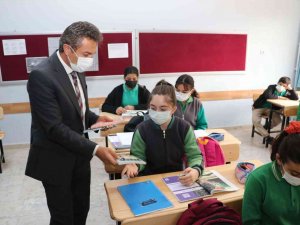 Aslan, Divriği’de Öğrencilerle Buluştu