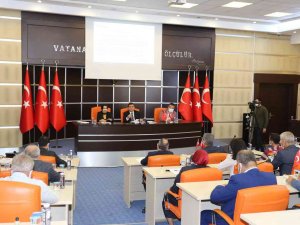 Tütüncü’den Okul Ve Yurt Müjdesi