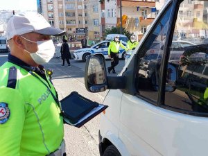 Trafik Uygulamasında Ceza Yağdı