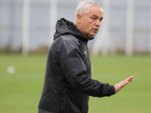 Rıza Çalımbay: “Taraftarlarımıza Haksızlık Yapıldı”