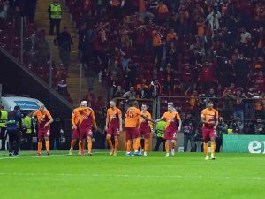 Uefa Avrupa Ligi: Galatasaray: 1 - Lokomotiv Moskova: 0 (İ̇lk Yarı)