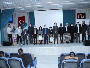 Hakkari’de "Yazılım Programı Hareketi" Tanıtımı