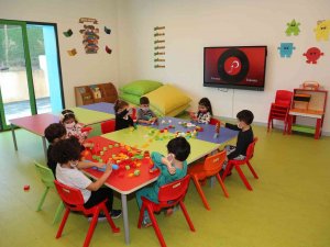 Ataşehir’de Miniklerin İkinci Evi Olan ‘Bahri Behçet Yıldız Gündüz Bakımevi’ Açıldı