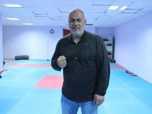 Gençler Avrupa Kick Boks Şampiyonası’na Elazığ’dan 3 İsim Katıldı