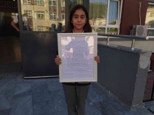 Okuduğu Okulu Yaptıran İş Adamına Mektup Yazdı, Tablet Kazandı