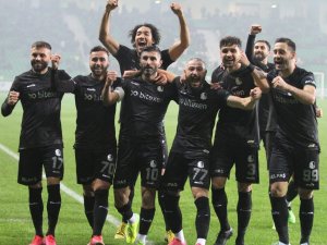 Sakaryaspor, Ajax İle Avrupa’nın En Az Gol Yiyen Takımı Pozisyonunu Paylaşıyor