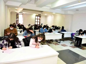 Gençlere ‘Yks’ Desteği