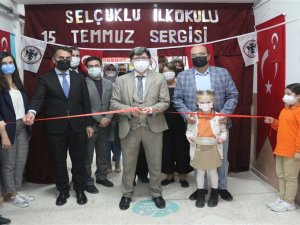 Öğrencilerden 15 Temmuz Demokrasi Ve Milli Birlik Günü Resim Sergisi