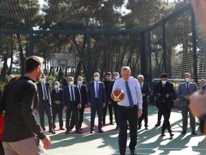 Cumhurbaşkanı Erdoğan: “En Büyük Projemiz İse Atatürk Havalimanı Alanına Yapacağımız 7,7 Milyon Metrekare Büyüklüğündeki Millet Bahçemiz Olacaktır”