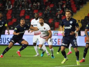 Spor Toto Süper Lig: Gaziantep Fk: 1 - Kasımpaşa: 0 (İ̇lk Yarı)