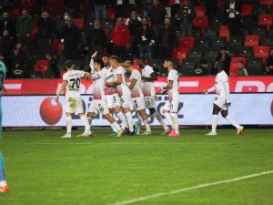 Spor Toto Süper Lig: Gaziantep Fk: 2 - Kasımpaşa: 0 (Maç Sonucu)