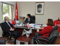 Kılıçdaroğlu, Kayınvalidesini Ziyaret Etti