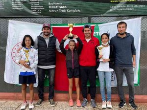 Türkiye Tenis Federasyonu Turnuvası Birincisi Şimal Sultan Çetrez Oldu