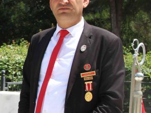Başkan Kumartaşlı: “Lütfü Türkkan’ın Derhal Milletvekilliğinden İstifa Etmesini İstiyoruz”