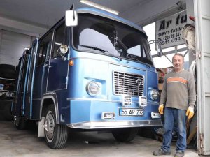 Nostaljik Minibüslere İkinci Baharı Yaşatıyor, Telefonları Susmuyor