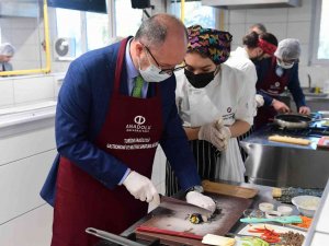 Anadolu Üniversitesi’nde ‘Kore Yemeği Atölyesi’