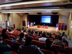 "Ekon-tek 2021" 21. Ulusal İ̇ktisat Kongresi Anadolu Üniversitesi’nin Ev Sahipliğinde Başladı