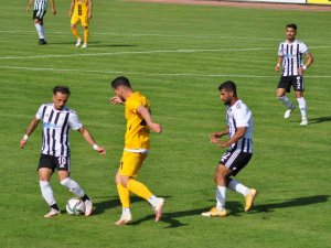 Tff 2. Lig: Somaspor: 3 - Bayburt Özel İ̇dare Spor: 1