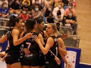 Eczacıbaşı Dynavit, Aydın’da Galip