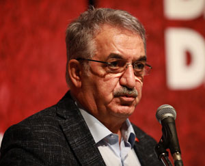 AK Partili Yazıcı ve Akbaşoğlu, Rize'de Konuştu