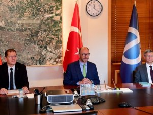 Anadolu Üniversitesi’nden Karabağ’da İkinci Destek Ofisi Ve 44 Öğrenciye Burs Müjdesi