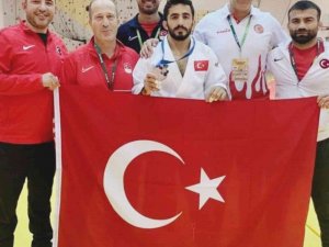 Zbeü Besyo Öğrencisi Milli Judocu Akkuş Yine Gururlandırdı
