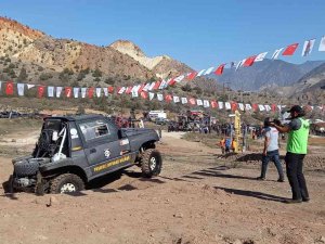 Sular Altında Kalacak İlçede Son Off -Road Oyunları Düzenlendi