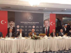 İ̇çişleri Bakanı Soylu, Arnavutköy’de Muhtarlarla Bir Araya Geldi