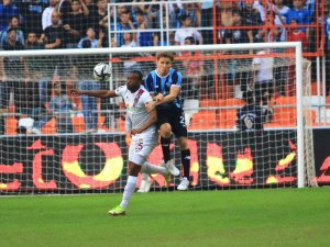 Spor Toto Süper Lig: Adana Demirspor: 0 - Hatayspor: 0 (Maç Devam Ediyor)