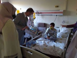 Mhp İ̇l Başkanı Kayaalp, Lösemili Çocuklarla Bir Araya Geldi