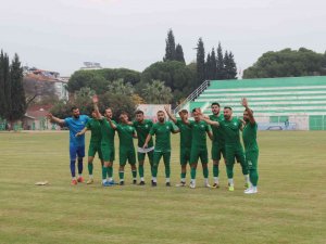 Salihli Belediyespor Manisa’da Kazandı