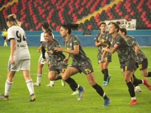 Alg Spor, Beşiktaş’ı Farklı Mağlup Etti