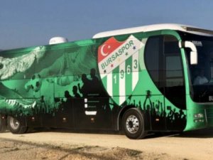 Bursaspor Kulübü: “Kocaelispor Taraftarını Kınıyoruz”