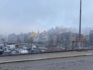 Zonguldak Güne Sisle Uyandı