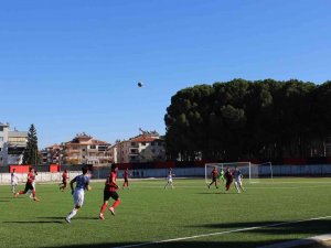Sarayköyspor Yenilenen Stadında Galibiyetle Başladı