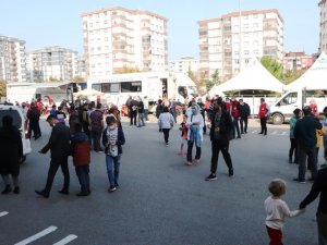 Samsun’daki Okuldan Bir Türkiye Rekoru Daha: 1 Günde Bin 410 Litre Kan Topladı