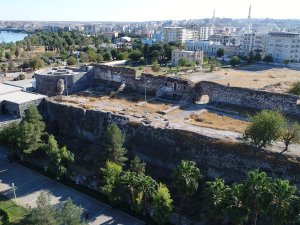 Kaymakam Tunç, Hamidiye Kışlasındaki Restorasyon Çalışmalarını İnceledi