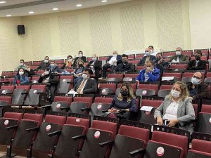 Gaün Öğr. Gör. Özdemir’den Arşiv Yönetimi Eğitimi