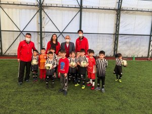 Başarılı Sporculara Ödül