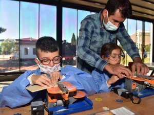 Kepez’in Bilim Merkezi ‘İ̇lim Yuvası’ Oldu